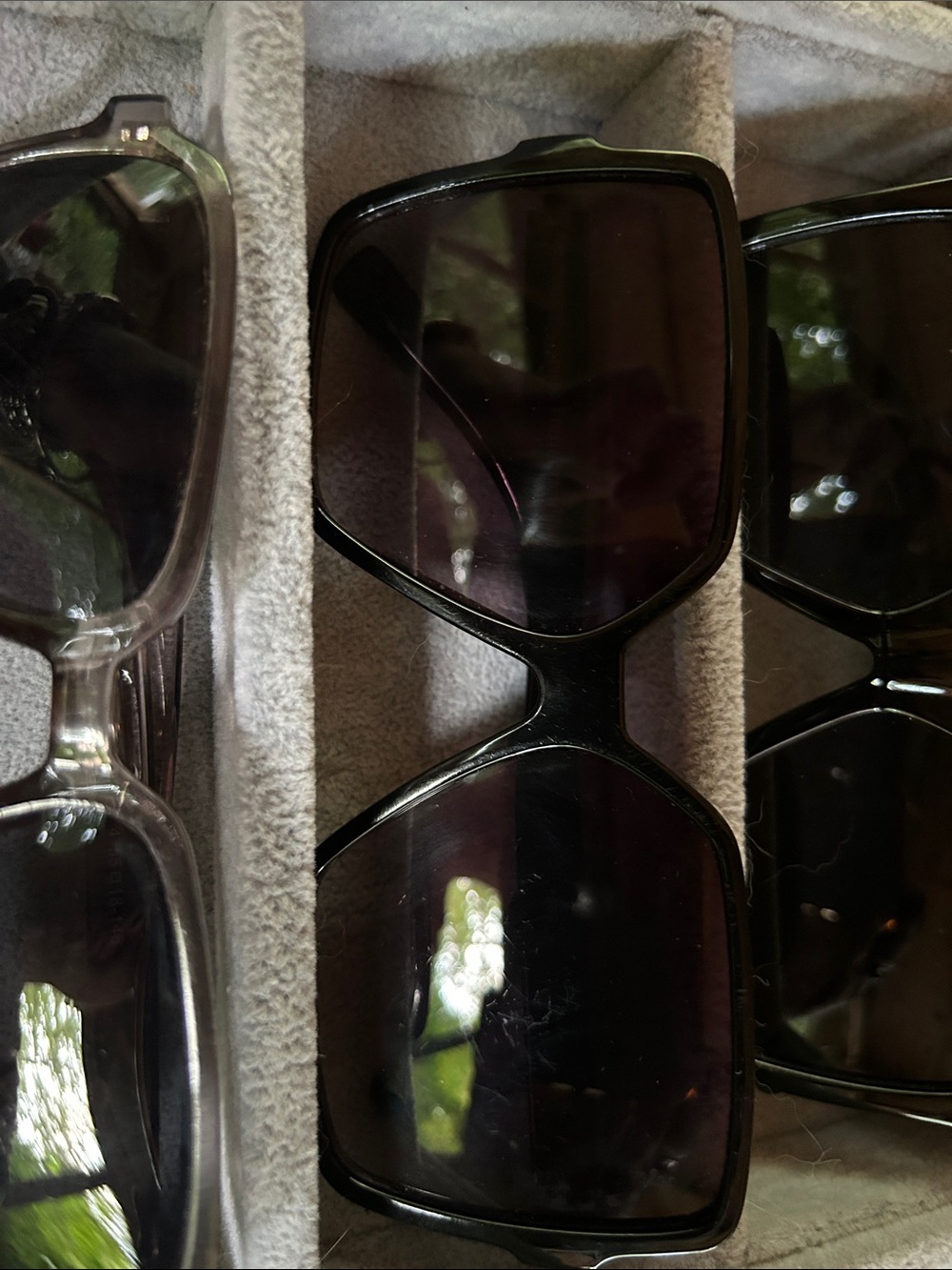 Women’s Sunglasses - Picture 5 of 6